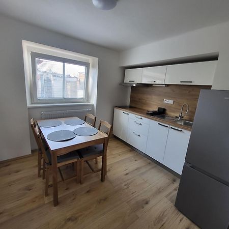 City Center Apartments - Moderna Brno Rimske Namesti V Bagian luar foto